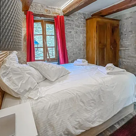 Cozy In With Wifi