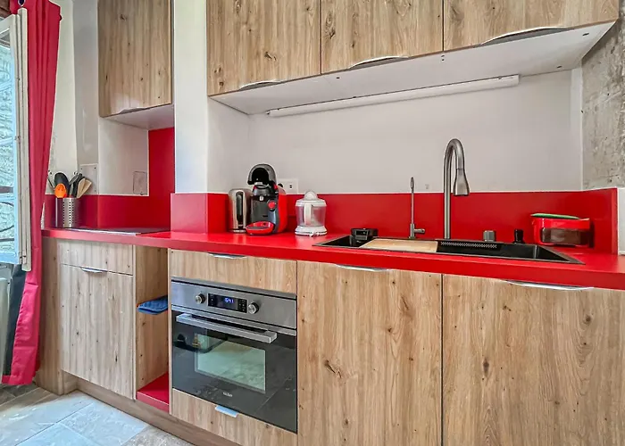 In With Wifi Hébergement de vacances Barjac (Gard)